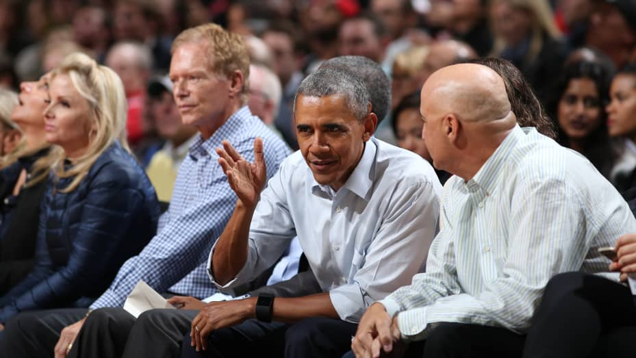Cựu Tổng thống Barack Obama có niềm đam mê với bóng rổ từ nhỏ. (Nguồn: Reuters)