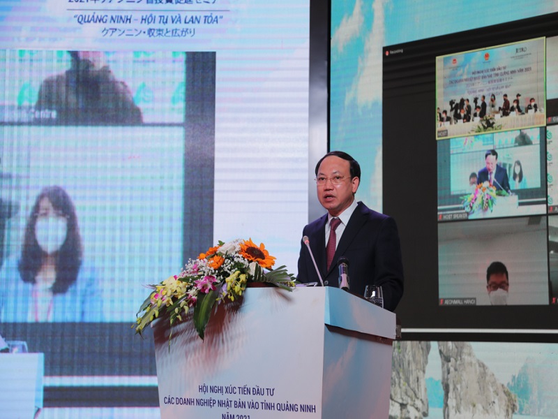 Bí thư Tỉnh uỷ tỉnh Quảng Ninh phát biểu tại hội nghị
