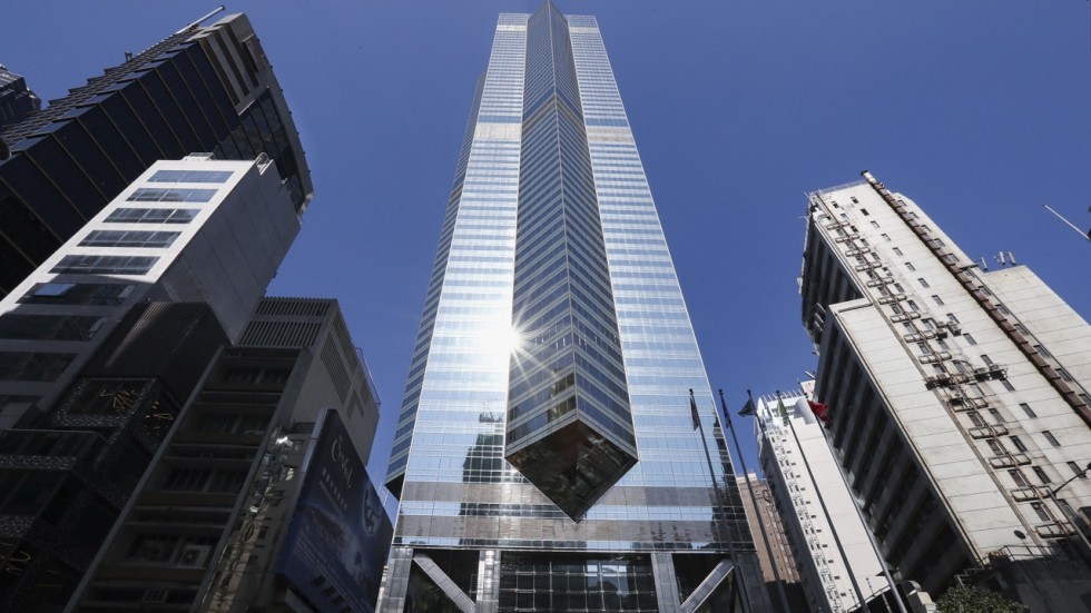 Tòa nhà The Center hiện trị giá 60 tỷ Đôla Hồng Kông - Ảnh: SCMP
