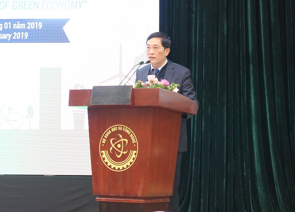 Ông Trần Văn Tùng - Thứ trưởng Bộ Khoa học Công nghệ phát biểu tại hội thảo phát động cuộc thi.