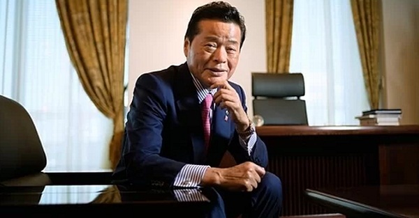 Masaru Wasami trong văn phòng tại Tokyo. Ảnh: Bloomberg