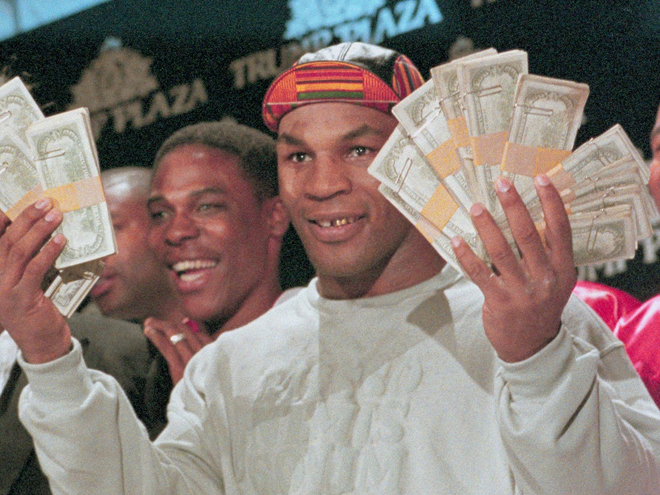 Mike Tyson mất trắng 400 triệu USD kiếm được trong cả sự nghiệp vì cả tin nghe “đầu tư tài chính”.