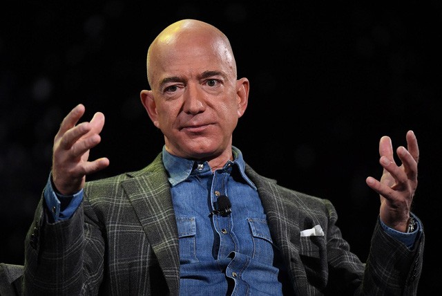 Jeff Bezos nói rằng nếu thất bại cùng Amazon thì ông sẽ trở thành 1 lập trình viên