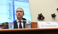 Facebook trước nguy cơ bị “xé lẻ”