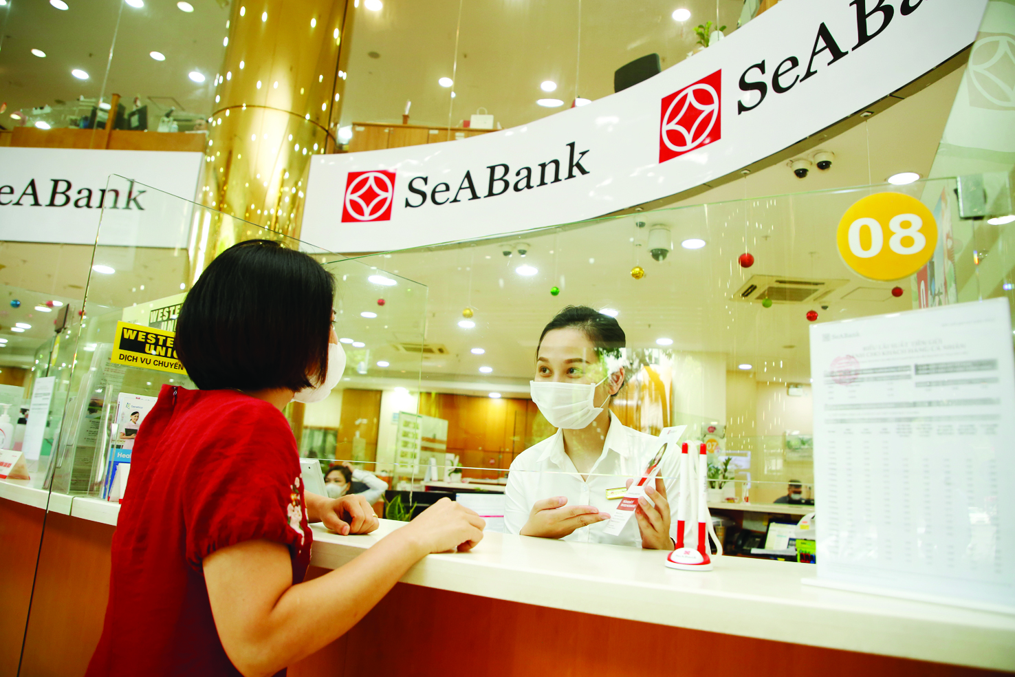  Với việc cung cấp danh mục sản phẩm đầu tư đa dạng, SeABank đã giúp khách hàng mở rộng thêm các cơ hội đầu tư, gia tăng lợi nhuận.
