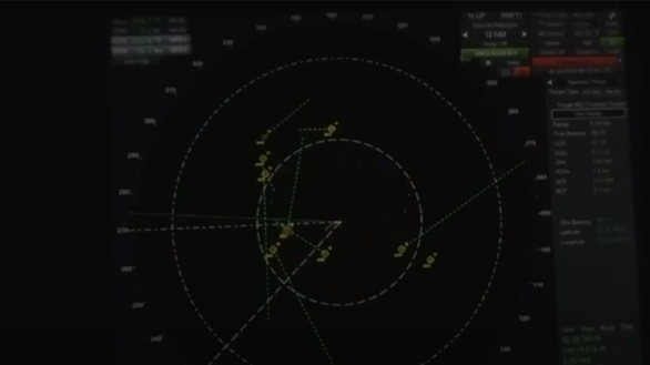 Có 14 vật thể bay không xác định (UFO) xuất hiện trên màn hình rađa của tàu chiến Mỹ - Ảnh chụp màn hình/Jeremy Corbell