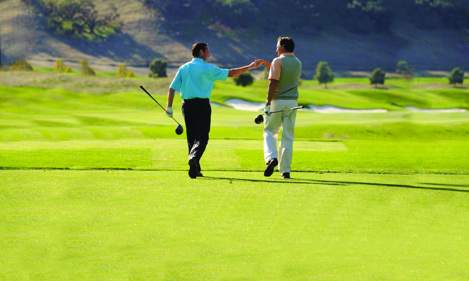 Sân golf cũng có thể là một phần của bàn đàm phán.