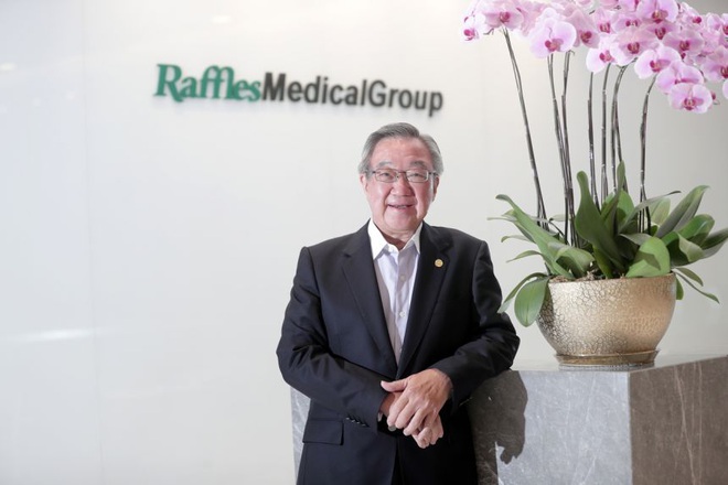 Bác sĩ Loo Choon Yong - Chủ tịch điều hành của Tập đoàn y tế Raffles Medical (Ảnh: ST).