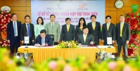 Vietcombank và Vietnam Post ký kết thỏa thuận hợp tác toàn diện