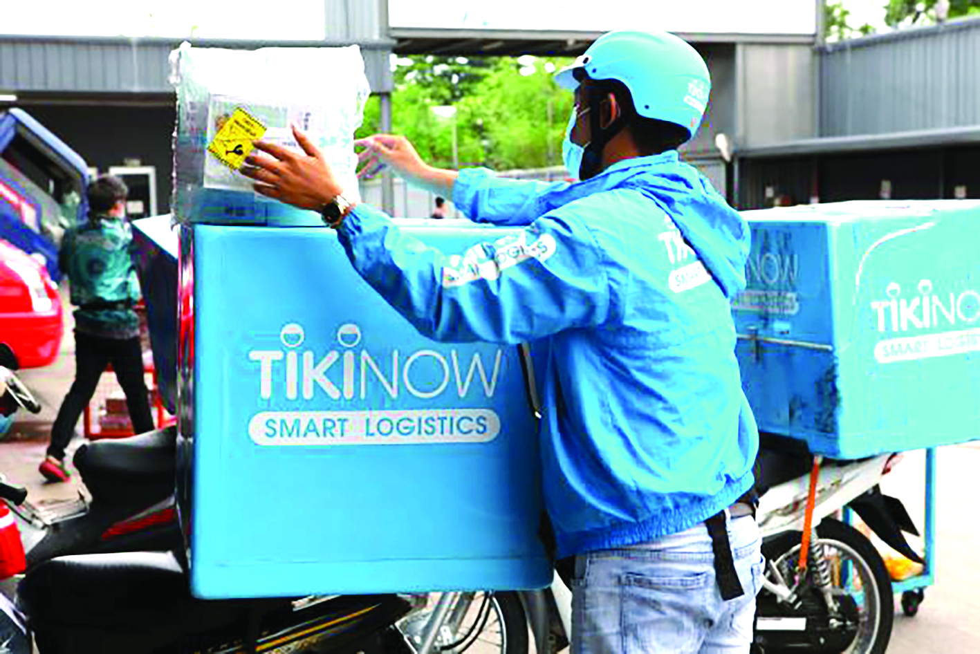  Tiki Now đang phát triển mạnh hệ thống Tiki Ngon giao thực phẩm nhanh. 