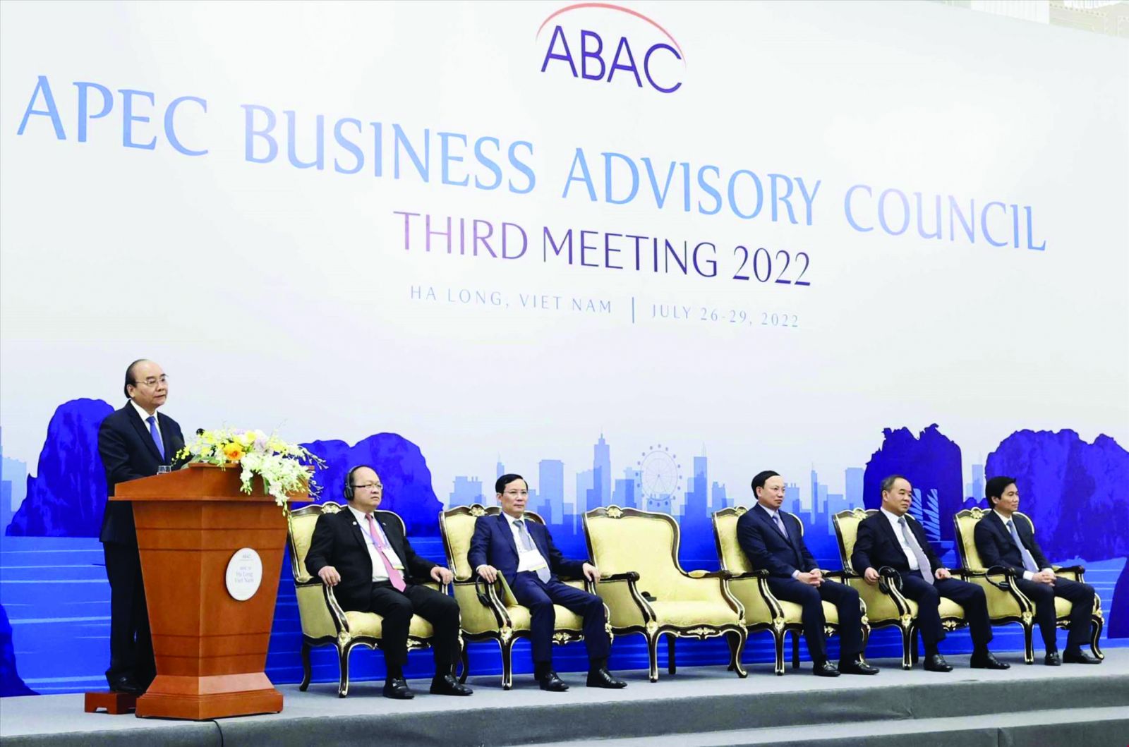  Chủ tịch nước Nguyễn Xuân Phúc phát biểu tại phiên khai mạc, Kỳ họp thứ III – Hội đồng tư vấn kinh doanh APEC (ABAC III).p/Ảnh: Thống Nhất