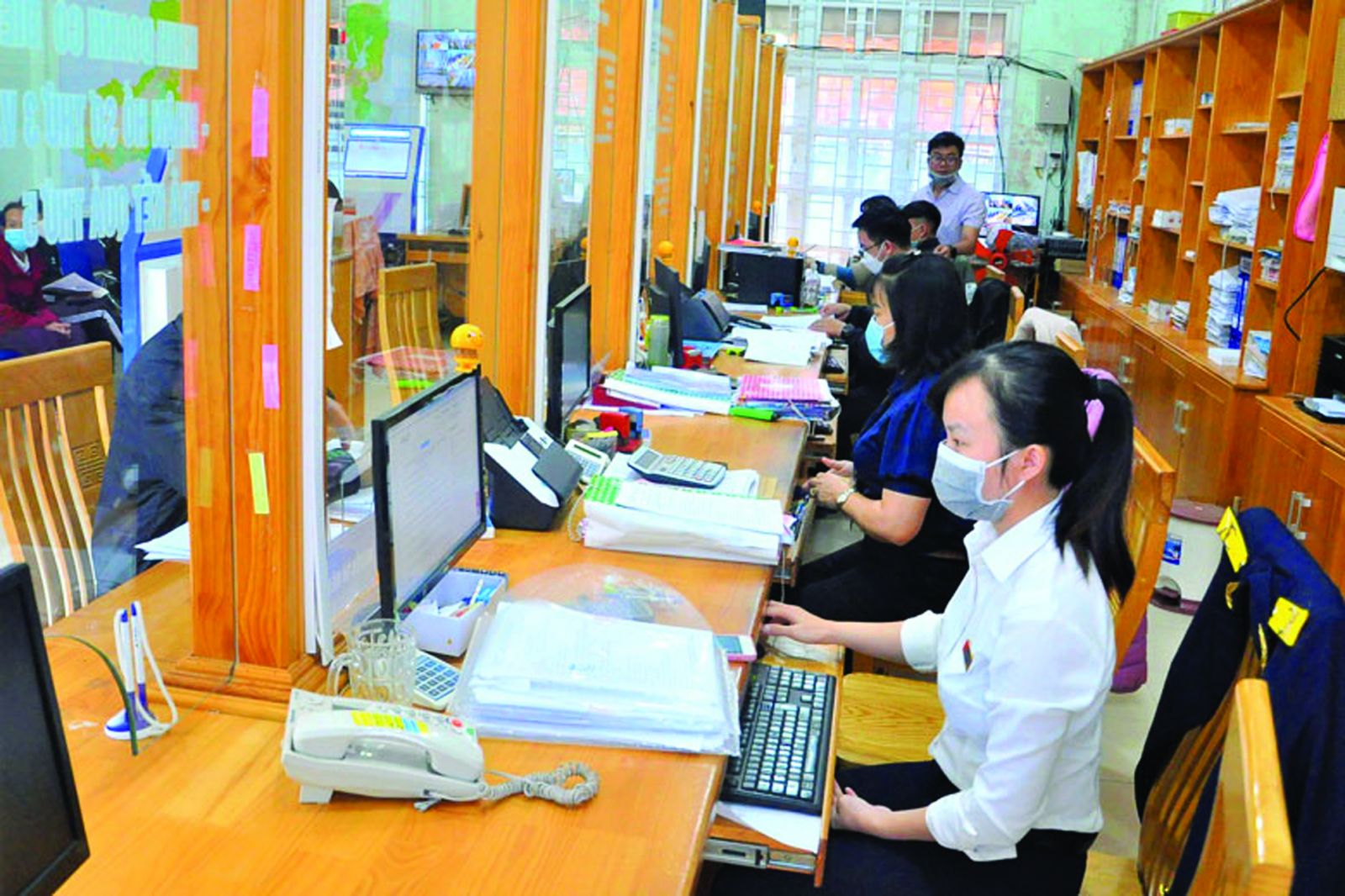 p/Tiếp nhận và trả kết quả thủ tục hành chính tại Bộ phận một cửa UBND huyện Đơn Dương.