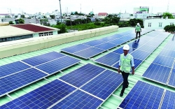 TP.HCM khó phát triển điện mặt trời mái nhà