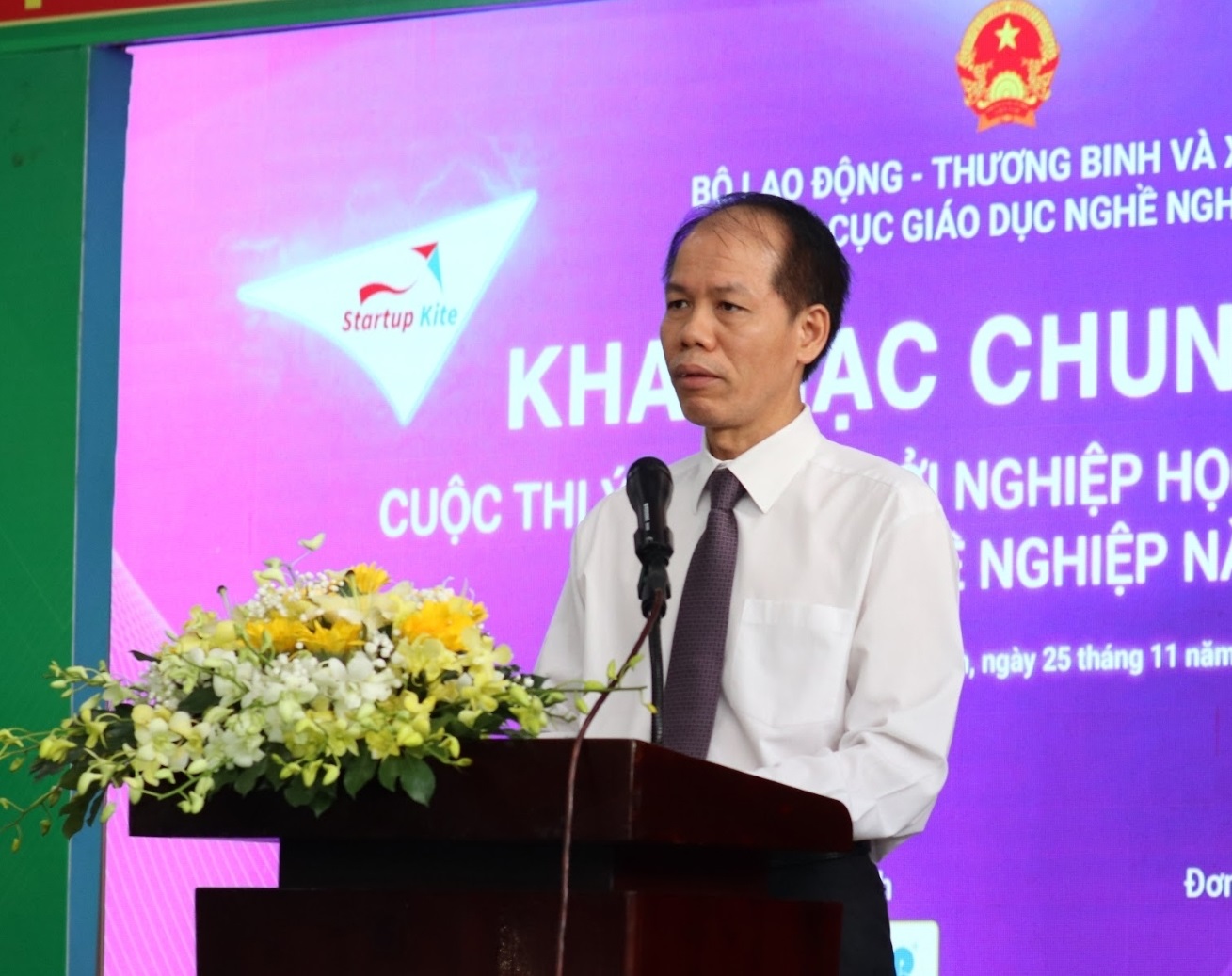 Ông Đỗ Năng Khánh, Phó Tổng cục trưởng Tổng cục Giáo dục nghề nghiệp khai mạc vòng chung kết cuộc thi Startup Kite. 