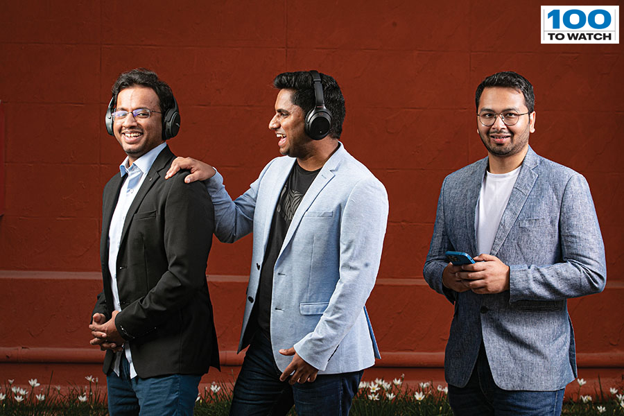 Từ trái sang Prateek Dixit, Nishanth KS và Rohan Nayak, đồng sáng lập, Pocket FM Hình ảnh: Selvaprakash Lakshmanan cho Forbes Ấn Độ