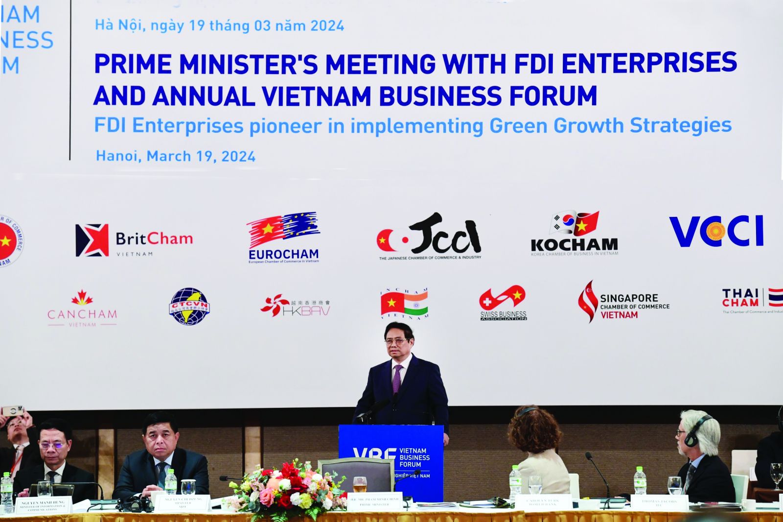  Thủ tướng Phạm Minh Chính phát biểu tại Diễn đàn Doanh nghiệp Việt Nam (VBF) với chủ đề “Doanh nghiệp FDI tiên phong thực hiện chiến lược tăng trưởng xanh.p/Ảnh: Quốc Tuấn