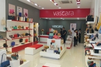 Tập đoàn Nhật Bản thâu tóm chuỗi 134 cửa hàng giày túi Vascara