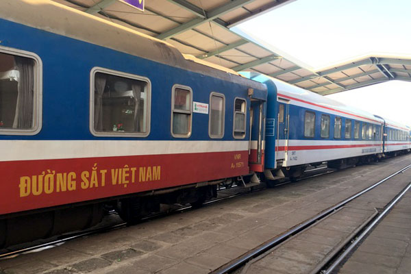 mạng lưới đường sắt quốc gia Việt Nam được xây dựng và khai thác đến nay đã được 130 năm với tổng chiều dài 2.703km