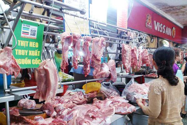 Giá thịt lợn kéo CPI Hà Nội tăng