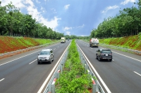 Điều chỉnh lộ trình đầu tư 4 tuyến cao tốc đường bộ vốn "khủng"