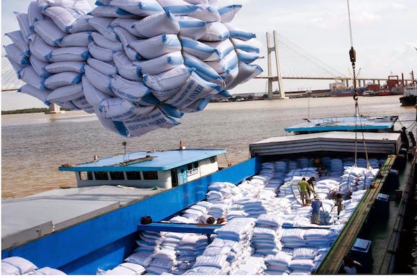 Với hạn ngạch 80.000 tấn gạo/năm EU dành cho, Việt Nam không phân bổ, mà do phía EU phân bổ cho các doanh nghiệp nhập khẩu bên EU