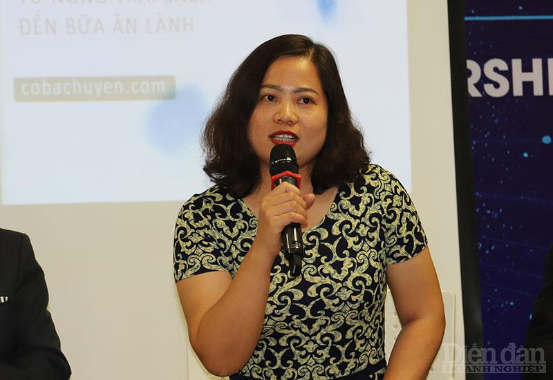 Bà Nguyễn Thị Hồng Quyên - Giám đốc Công ty TNHH Cô Ba Chuyên (Đồng Nai) cho rằng, cần tạo sự lan tỏa về khởi nghiệp liêm chính trong doanh nghiệp khởi nghiệp ở khu vực Đông Nam Bộ. 