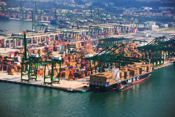 Cảng biển - một phần không thể thiếu của nền kinh tế Singapore