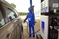Thuế, phí làm “đội” giá xăng dầu: Bộ Tài chính nói gì?