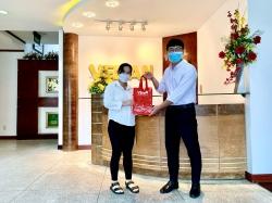 Vedan Việt Nam tặng quà cho con em CBCNV nhân ngày Quốc tế thiếu nhi