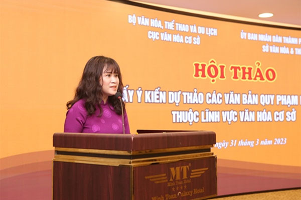 Cục trưởng Cục Văn hóa cơ sở Ninh Thị Thu Hương