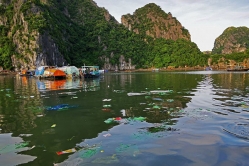 Giảm thiểu rác thải nhựa trong phát triển du lịch
