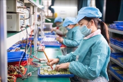 Vì sao các công ty điện tử lớn tại Bắc Ninh và Bắc Giang tuyển dụng hàng loạt?