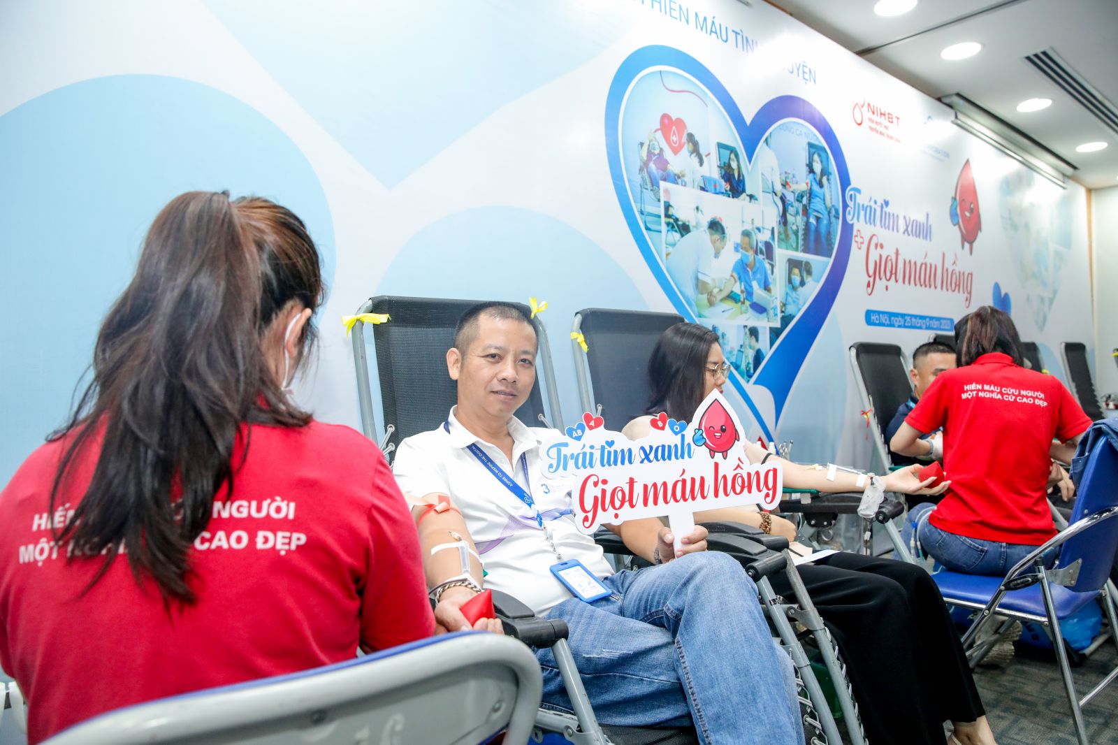 Anh Dương Văn An là một trong những nhân viên CMC tích cực tham gia các hoạt động hiến máu tình nguyện.
