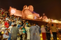 Hơn 200 nghìn du khách đổ về Tây Ninh tham dự Lễ khai mạc Hội xuân Núi Bà Đen