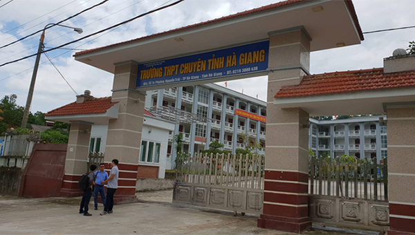Trường PTTH chuyên Hà Giang, nơi có nhiều thí sinh điểm tốt nghiệp cao bất thường