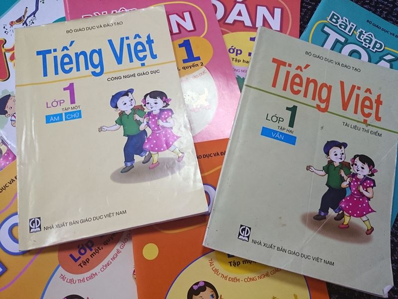 Sách tiếng Việt 1 của GS. Hồ Ngọc Đại theo công nghệ giáo dục được các tỉnh, thành đón nhận. Ảnh Xuân Trung