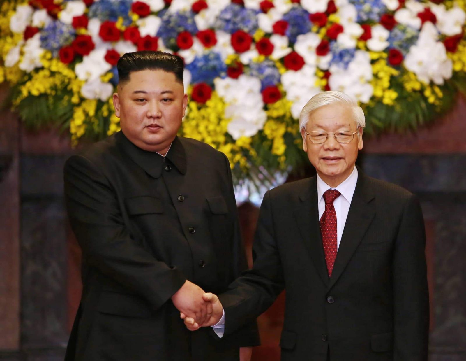 Tổng Bí thư, Chủ tịch nước Nguyễn Phú Trọng và Chủ tịch Kim Jong Un. Ảnh VGP