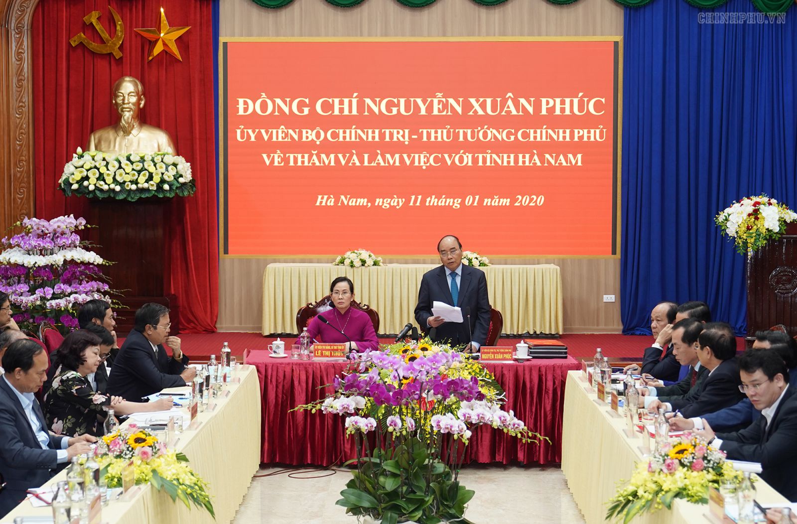 Thủ tướng Nguyễn Xuân Phúc nhấn mạnh tại buổi làm việc với lãnh đạo chủ chốt tỉnh Hà Nam về tình hình kinh tế - xã hội địa phương, chiều 11/12.