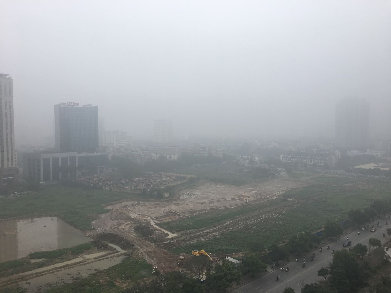 Ô nhiễm không khí tại Hà Nội. Ảnh chụp sáng 22/2.