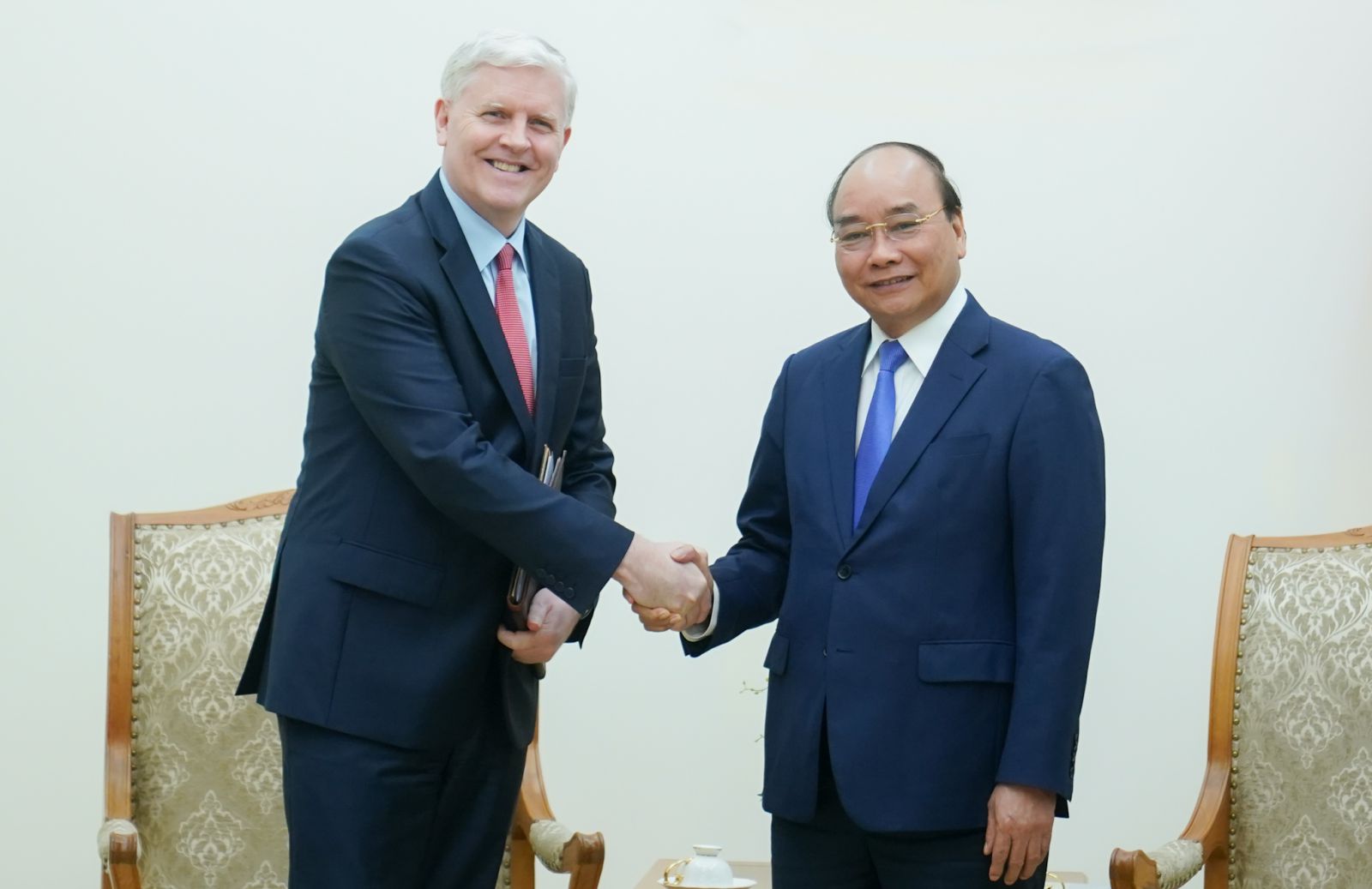  Thủ tướng Nguyễn Xuân Phúc tiếp ông Eric Sidgwic, Giám đốc Quốc gia ADB tại Việt Nam.