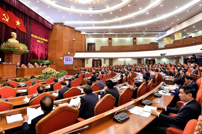 Tại Hội nghị lần thứ 14 Ban Chấp hành Trung ương Đảng khóa XII, Ban Chấp hành Trung ương Đảng quyết định triệu tập Đại hội XIII từ ngày 25/1/2021 đến ngày 2/2/2021 tại Thủ đô Hà Nội.