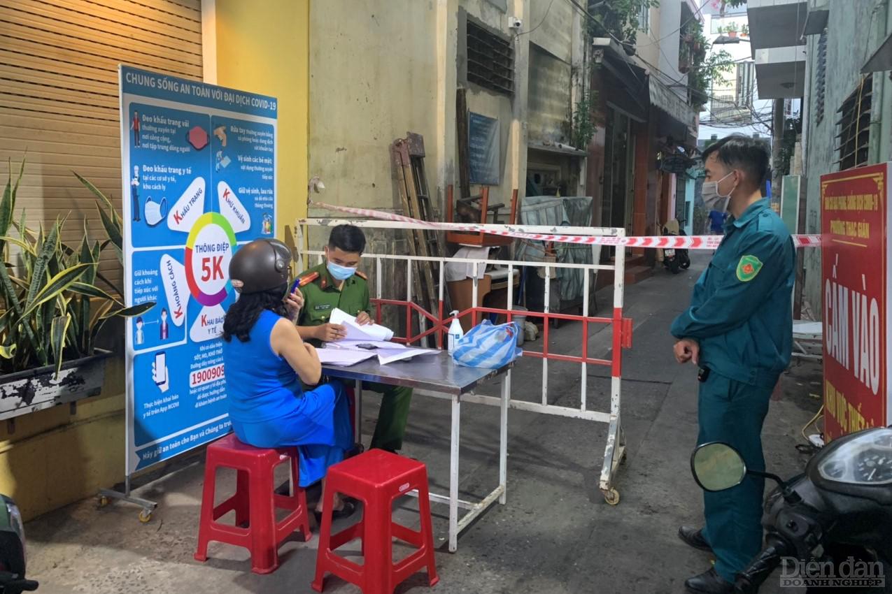 Ngành y tế Đà Nẵng khẩn trương tìm và nhanh chóng đưa các bệnh nhân nhiễm COVID-19 ra khỏi cộng đồng.
