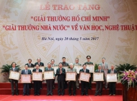 TIN NÓNG CHÍNH PHỦ: Lập Hội đồng cấp Nhà nước xét tặng Giải thưởng Hồ Chí Minh, Giải thưởng Nhà nước về văn học, nghệ thuật