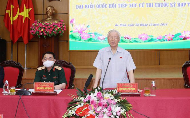 Tổng Bí thư Nguyễn Phú Trọng phát biểu tại hội nghị tiếp xúc cử tri.