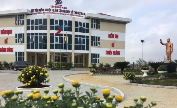 Học viện hướng nghiệp ngành công nghiệp hỗ trợ Việt Nam (VSI) là cơ sở đào tạo giáo dục hoạt động phi lợi nhuận