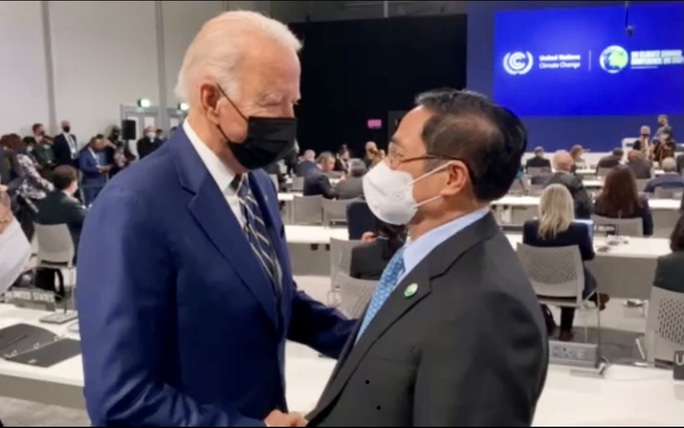 Thủ tướng Phạm Minh Chính gặp Tổng thống Mỹ Joe Biden tối 1-11-2021, trong khuôn khổ Hội nghị lần thứ 26 các bên tham gia Công ước khung của Liên Hiệp Quốc về Biến đổi khí hậu (COP26) diễn ra tại Glasgow (Anh) - Ảnh TTXVN