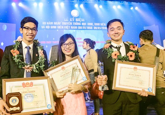 Sinh viên Đại học Bách khoa Hà Nội đoạt giải trong các cuộc thi tài năng, khởi nghiệp (Nguồn: sggp.org.vn)