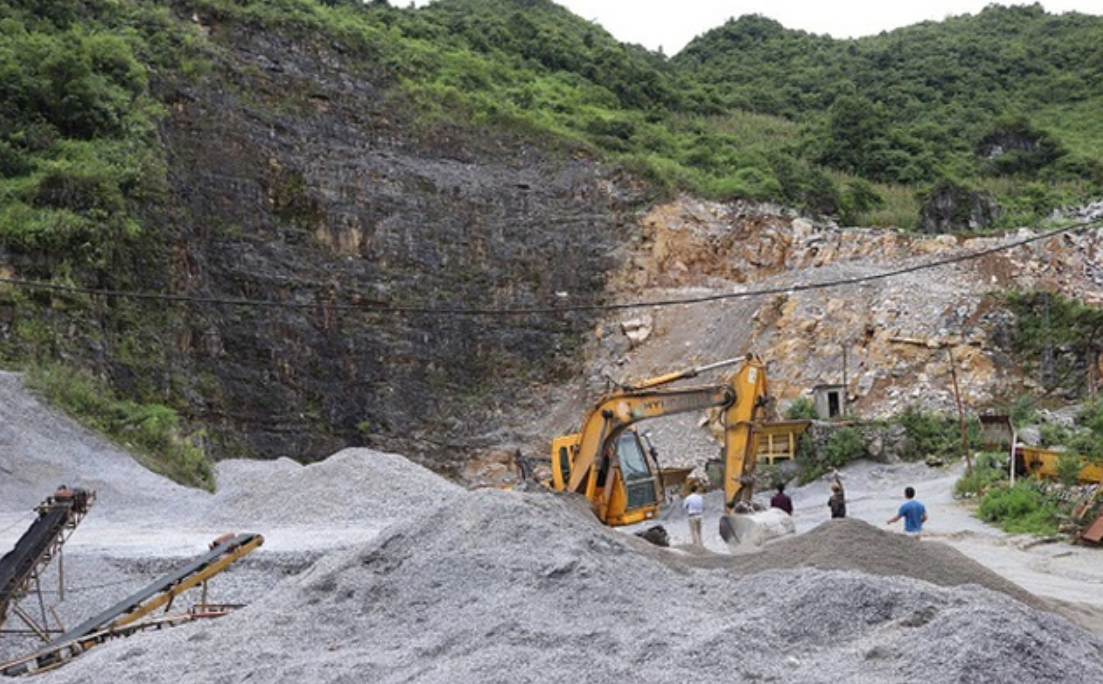 Việt Nam có trữ lượng đất hiếm đứng thứ hai thế giới (22 triệu tấn), chỉ sau Trung Quốc.