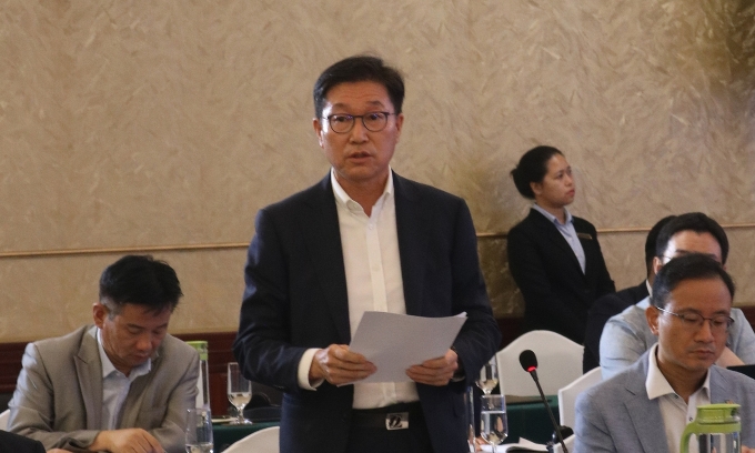 Ông Youn Chel Woon trình bày tại hội nghị chiều 16/8. Ảnh: ITPC