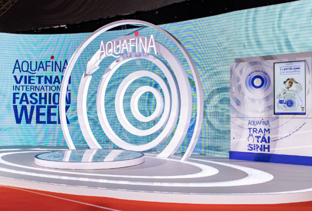 Trạm tái sinh Aquafina tại Aquafina Vietnam International Fashion Week 2022, TP HCM. Ảnh: Suntory PepsiCo Việt Nam